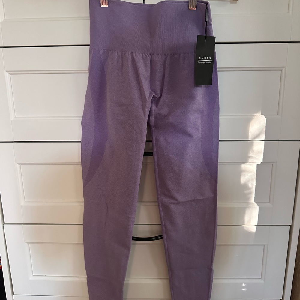 NVGTN Seamless contour Leggings Lilac Size S New with tags